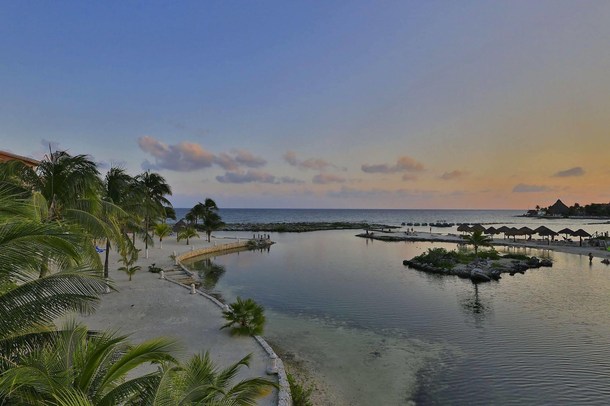 Coral Maya Stay Suites Puerto Aventuras Exterior photo