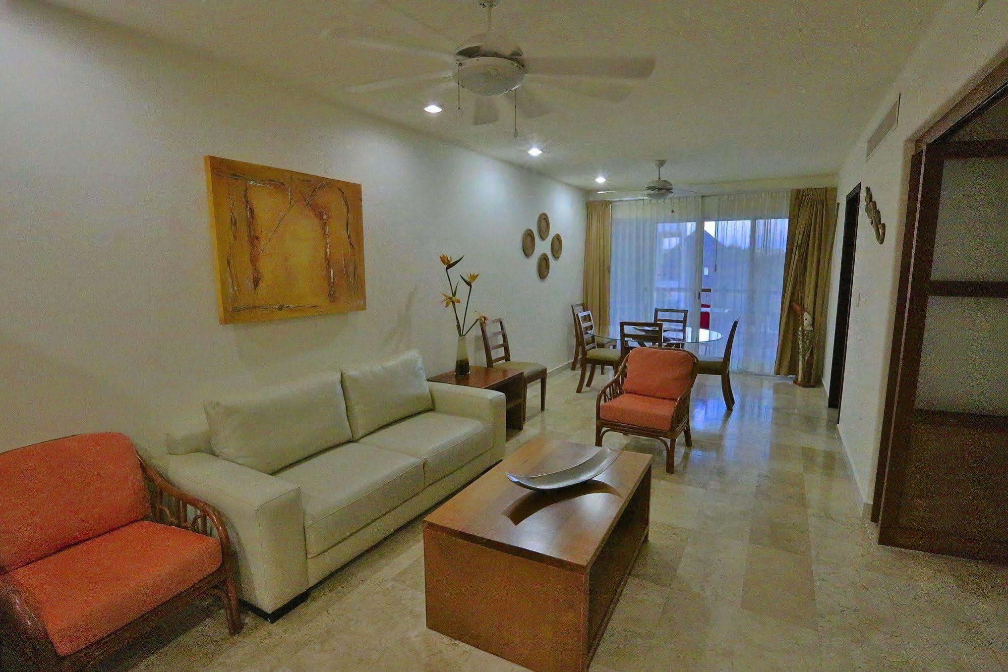 Coral Maya Stay Suites Puerto Aventuras Exterior photo